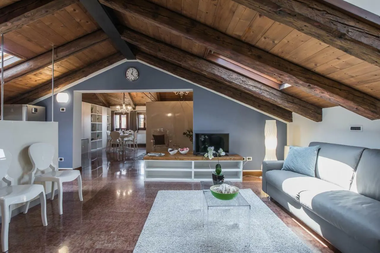 Ca' Del Monastero 9 Collection Spacious Apartment Up To 5 Guests Venice