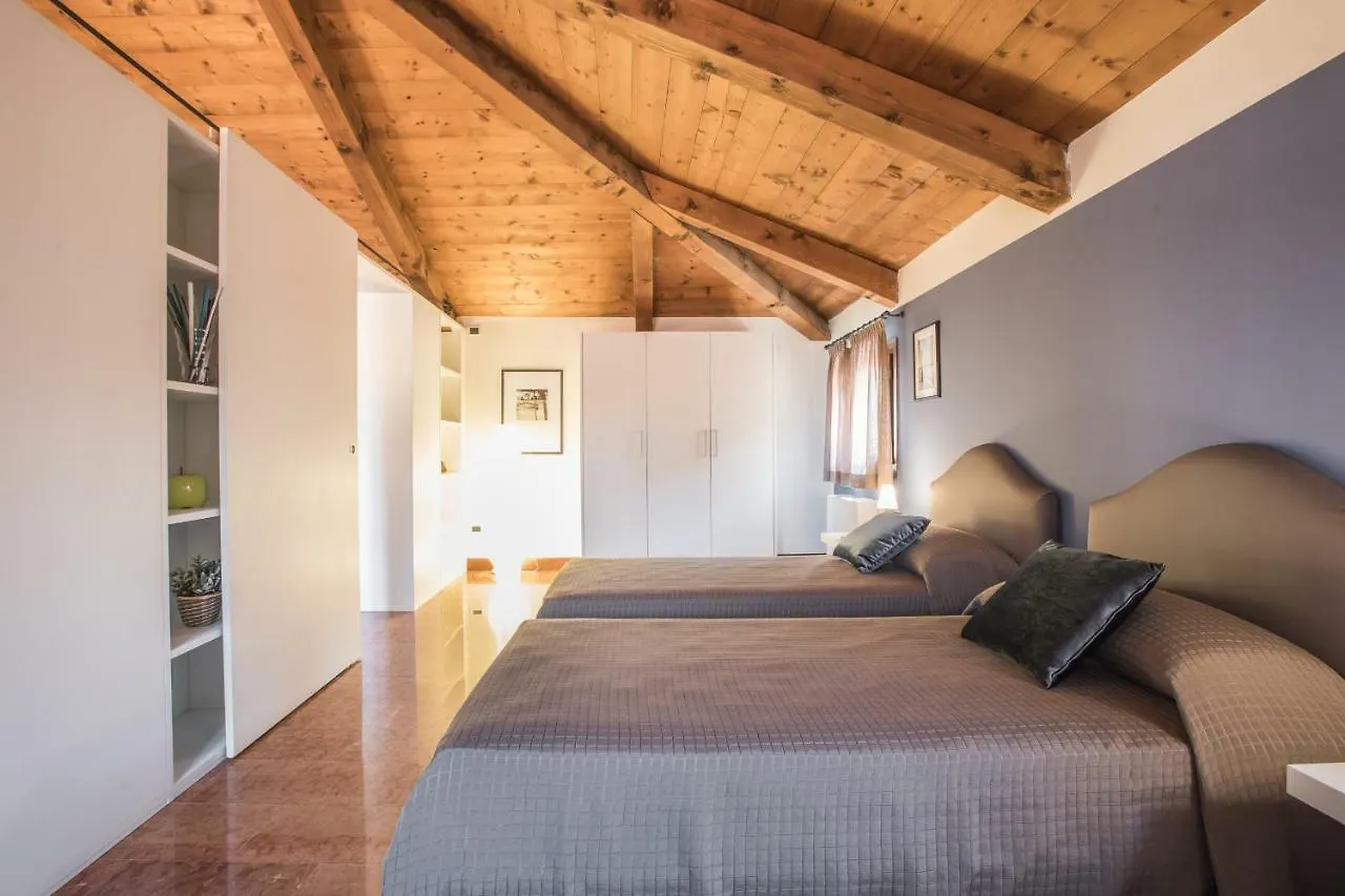 Ca' Del Monastero 9 Collection Spacious Apartment Up To 5 Guests Venice